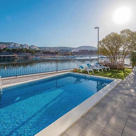 Beautiful Home In Sibenik With Kitchen Exterior foto